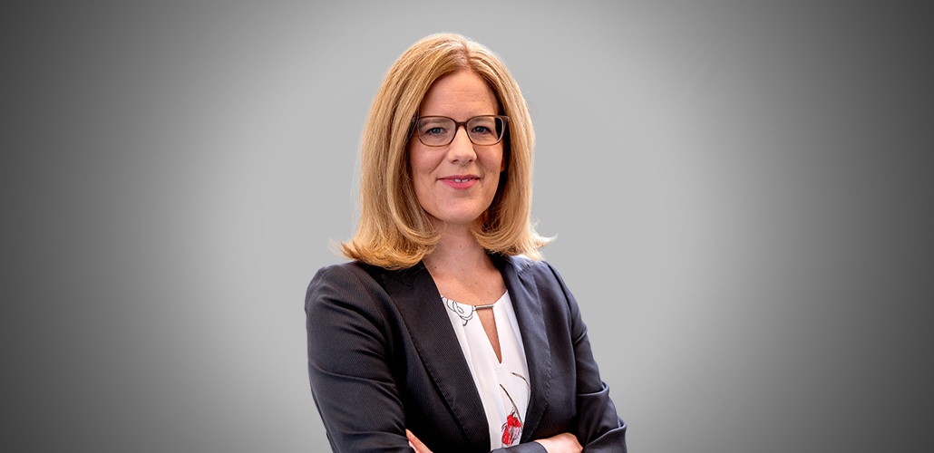 Siemens Grid Software CEO Sabine Erlinghagen on digitalization, AI, and the future of power grids Sabine Erlinghagen