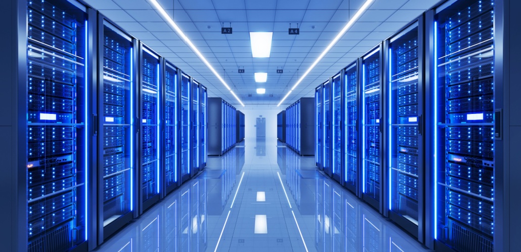 Arizona to study data centers’ impact on electric grid data center_Shutterstock_2530031367