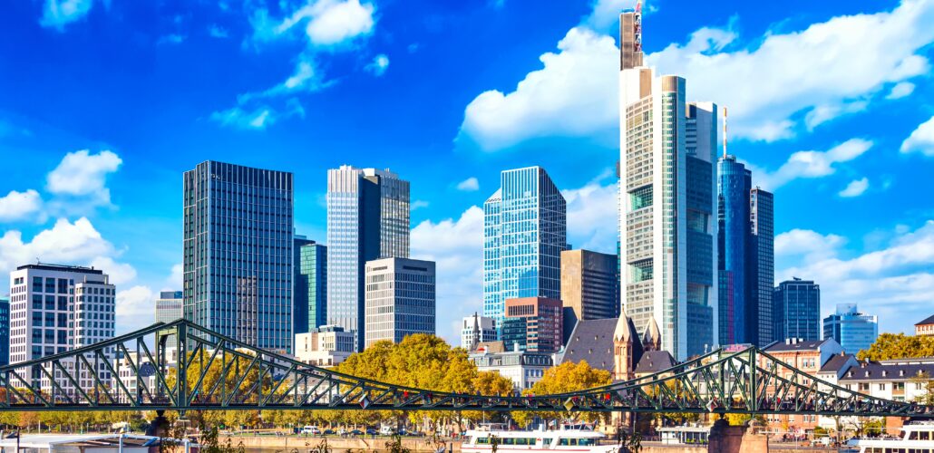 Siemens Invests in Frankfurt Switchgear