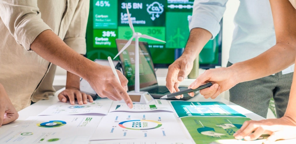 Britain speeds toward net zero with £4 B infrastructure boost net zero goals