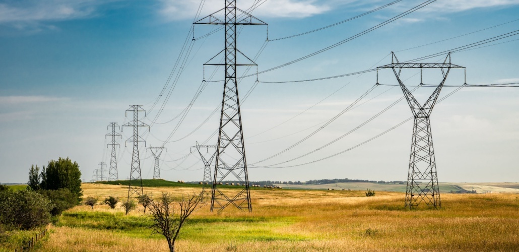 Alberta power grid sees major gains in reliability and cost transmission towers
